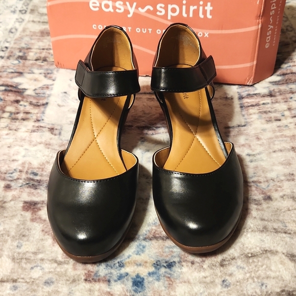 Black Maryjane - Picture 3 of 10